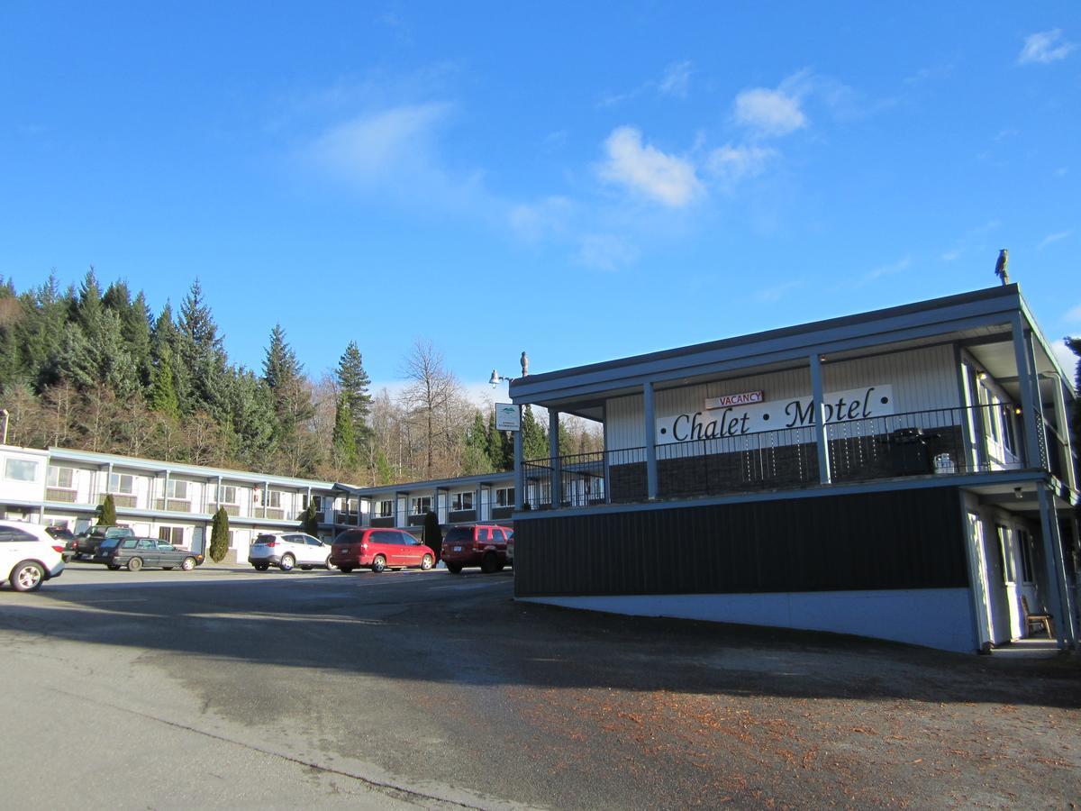 Chalet Inn Kitimat Экстерьер фото